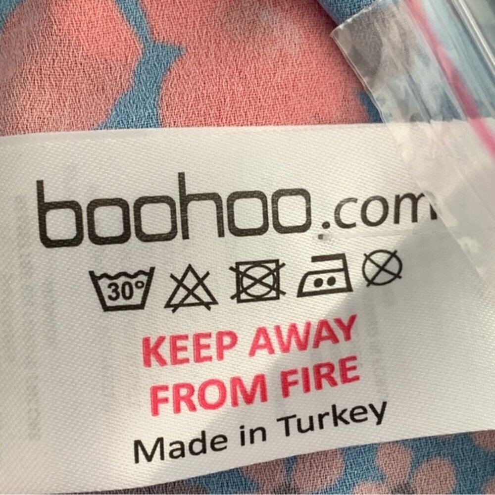 NWT Boohoo Mini Dress - Picture 10 of 11
